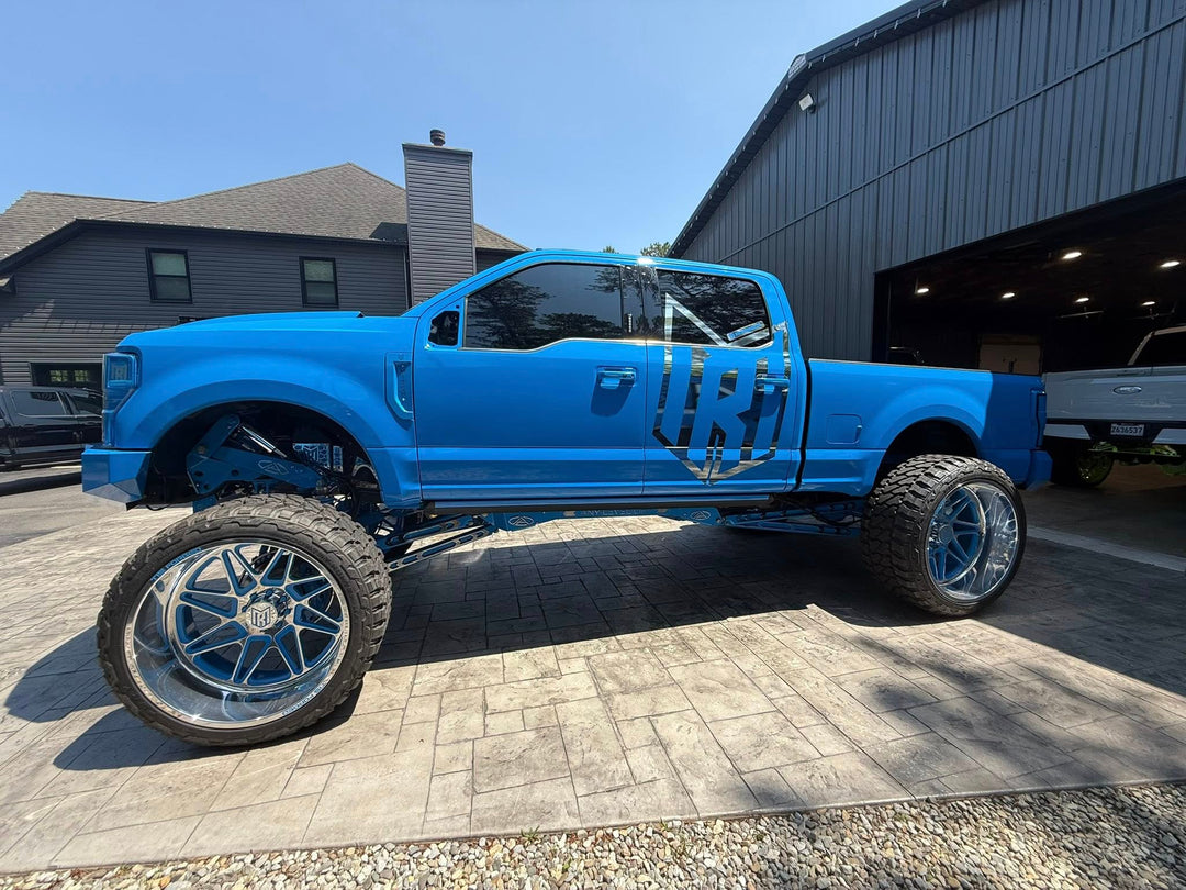Mitchell Robinson’s F350: A Back-to-Back Best Interior Champion