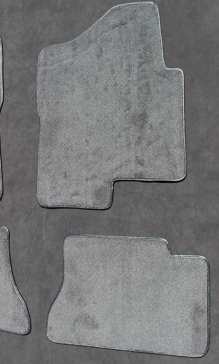 2005 Chevy Silverado Crew Cab Front & Rear Floor Mats